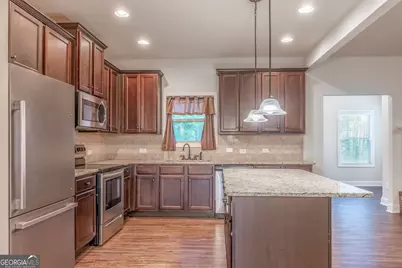 2103 River Walk Court, Griffin, GA 30223 - Photo 7