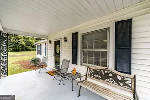 13 Spring Cir SE, Lindale, GA 30147 - Photo 7