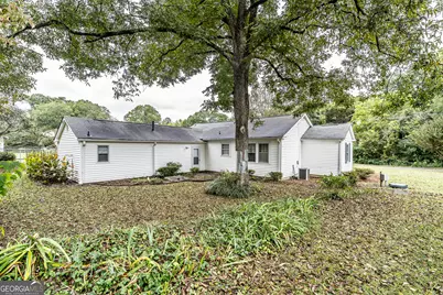 13 Spring Circle SE, Lindale, GA 30147 - Photo 5