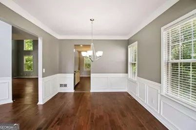 2011 Chelton Way SE, Smyrna, GA 30080 - Photo 7