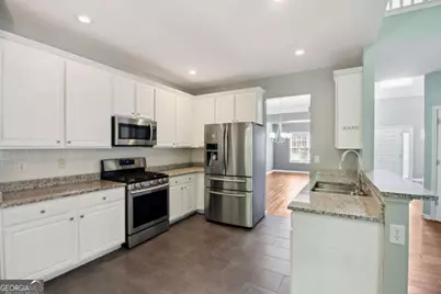 2011 Chelton Way SE, Smyrna, GA 30080 - Photo 15