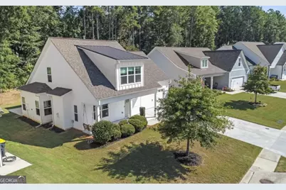 140 Southridge, Senoia, GA 30276 - Photo 1