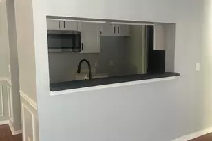 5516 Mountain Springs Cir, Stone Mountain, GA 30088 - Photo 9