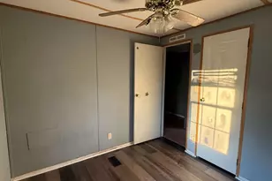 4160 Deerwood Ln, Blackshear, GA 31516 - Photo 5