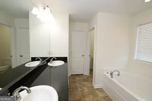 329 Linman Dr, Lagrange, GA 30241 - Photo 17