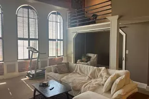 102 N Hill St, Griffin, GA 30223 - Photo 9