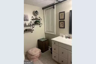 102 N Hill Street #304, Griffin, GA 30223 - Photo 11