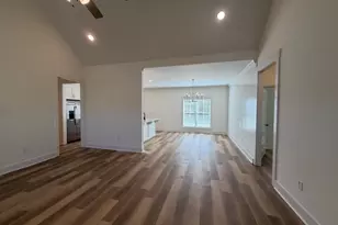 220 Bald Cypress Ct, Statesboro, GA 30458 - Photo 5