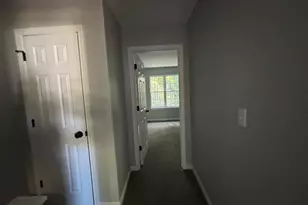 1084 Huntington Trce SE, Smyrna, GA 30082 - Photo 9