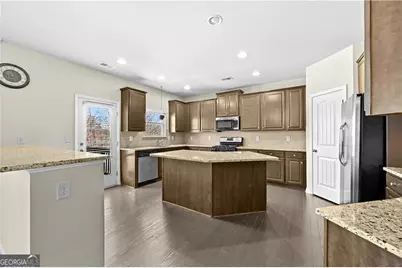 1566 Wilson Manor Circle, Lawrenceville, GA 30045 - Photo 9