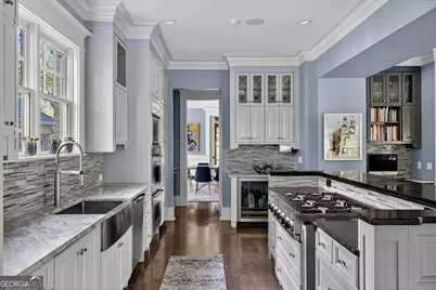 1326 NE Lanier Boulevard NE, Atlanta, GA 30306 - Photo 33