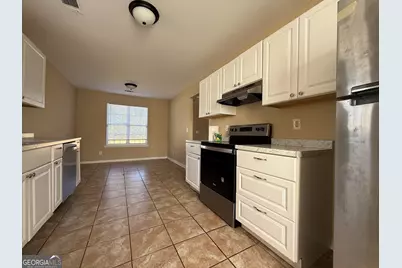 437 Dunmurry Place, Warner Robins, GA 31093 - Photo 9