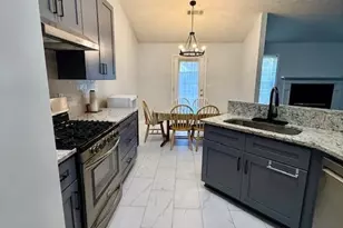 1695 Racquet Club Dr, Lawrenceville, GA 30043 - Photo 7