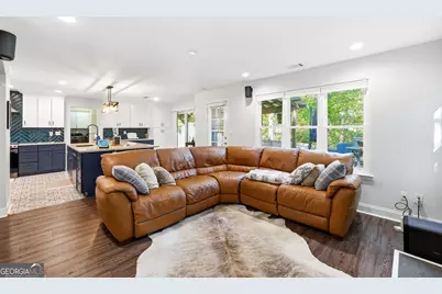 6430 N Glen Drive, Cumming, GA 30028 - Photo 11