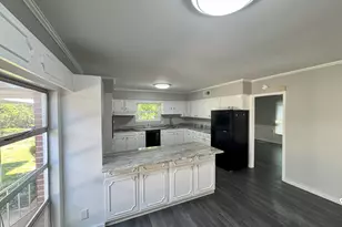 402 Westview Dr, Fort Valley, GA 31030 - Photo 3