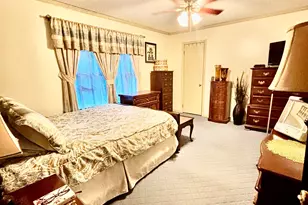 727 Donna Ave, Ashburn, GA 31714 - Photo 11