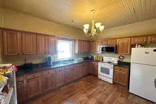 303 Line Creek Rd, Senoia, GA 30276 - Photo 5