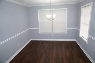 5489 S Park Pl, Atlanta, GA 30349 - Photo 3