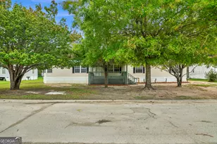 112 Cheryl Ct NE, Ludowici, GA 31316 - Photo 3