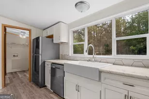 112 Cheryl Ct NE, Ludowici, GA 31316 - Photo 7