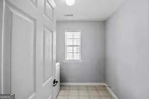 1218 Lanier Springs Dr, Buford, GA 30518 - Photo 37