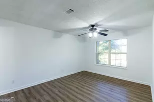 4908 Tarleton Dr SW, Lilburn, GA 30047 - Photo 13