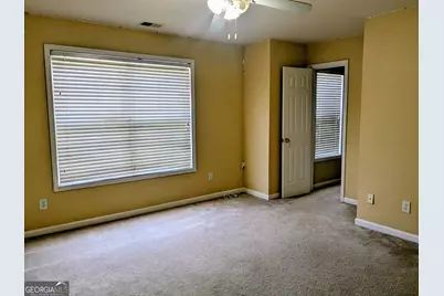 137 Village Green Circle, Tyrone, GA 30290 - Photo 13