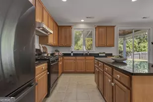 24 Brookview Dr, Newnan, GA 30265 - Photo 23