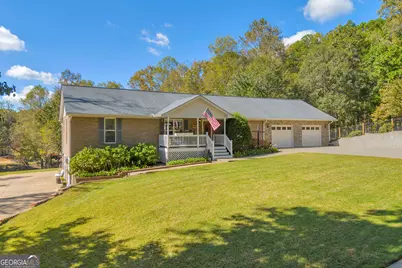 66 Dennis Drive, Commerce, GA 30529 - Photo 3