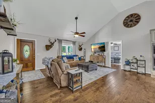 66 Dennis Dr, Commerce, GA 30529 - Photo 11