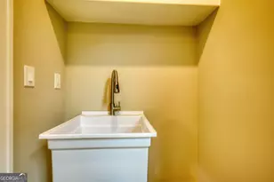 155 Skyland Dr E, Locust Grove, GA 30248 - Photo 33