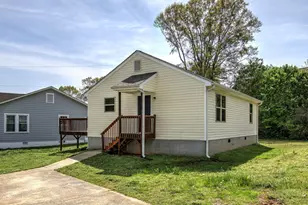 16 Walker St, Cartersville, GA 30120 - Photo 9