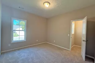 100 Creekside Dr, Lagrange, GA 30240 - Photo 11