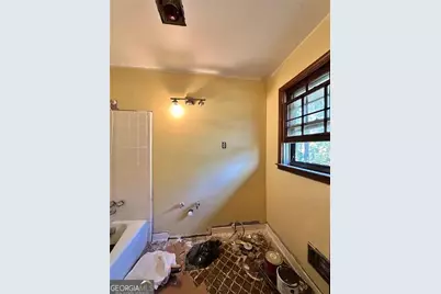 648 Bralorne Drive, Stone Mountain, GA 30087 - Photo 41