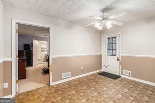 1548 Fleetwood Dr, Griffin, GA 30223 - Photo 9