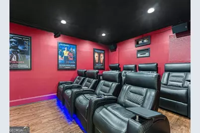 330 N Peachtree Parkway, Peachtree City, GA 30269 - Photo 9