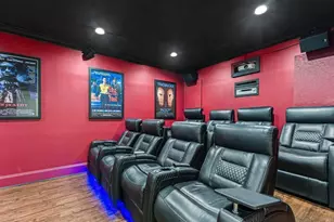 330 N Peachtree Pkwy, Peachtree City, GA 30269 - Photo 9