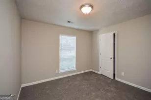 3240 Trotters Walk Cir, Snellville, GA 30078 - Photo 11