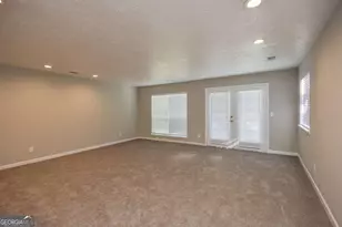 3240 Trotters Walk Cir, Snellville, GA 30078 - Photo 15