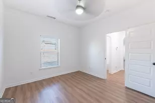 8051 Stillmist Dr, Fairburn, GA 30213 - Photo 15