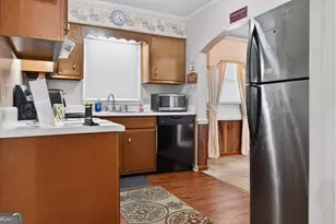 127 W Stuart Ave, Lyons, GA 30436 - Photo 23