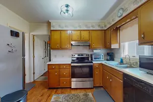 127 W Stuart Ave, Lyons, GA 30436 - Photo 59