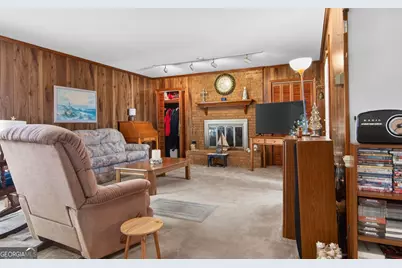 127 W Stuart Avenue, Lyons, GA 30436 - Photo 25