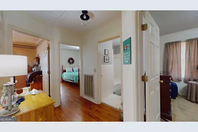 127 W Stuart Avenue, Lyons, GA 30436 - Photo 45