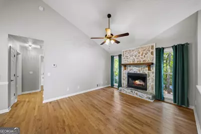 1528 Oakleaf Drive, Auburn, GA 30011 - Photo 11