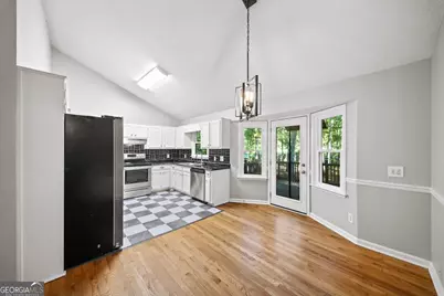 1528 Oakleaf Drive, Auburn, GA 30011 - Photo 7