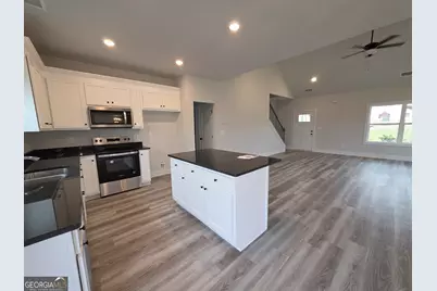 1050 Madison Hills Drive #2, Madison, GA 30650 - Photo 3