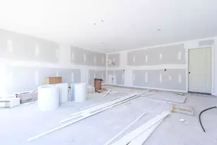 17 St Charles Pl, Grantville, GA 30220 - Photo 11