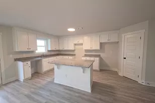 235 Lake Meadows Dr, Winder, GA 30680 - Photo 3