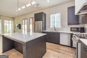 247 Ravenhurst Ln, Fayetteville, GA 30214 - Photo 11